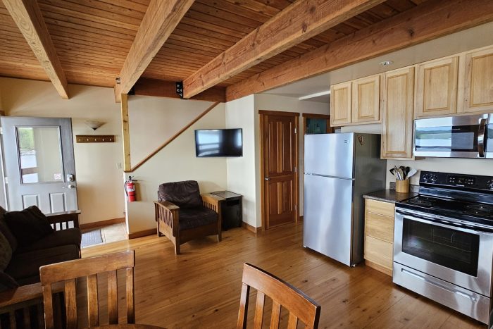 beachfront cabin, water view cabin, alaskan cabin, kitchen, living room