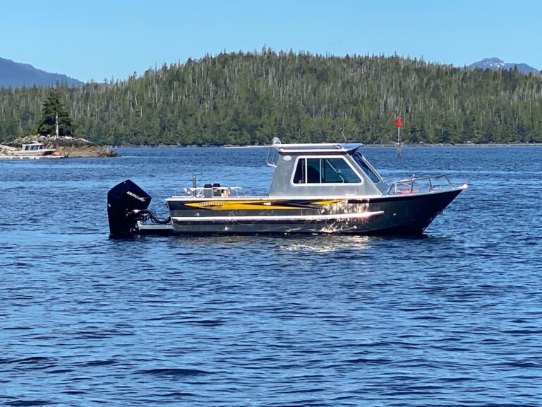 Aluminum hard-top sport-fishing rental boat in Ketchikan