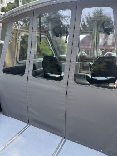 Removable Rain-Proof Doors